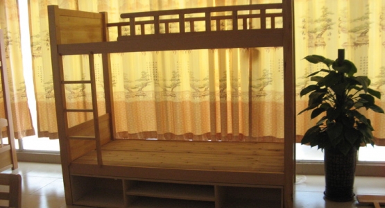 军用配套床